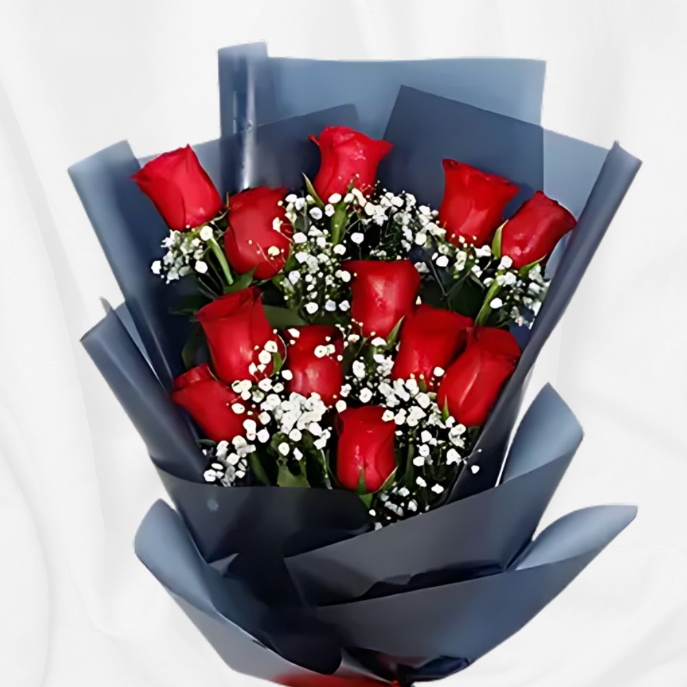 designer red rose bouquet 